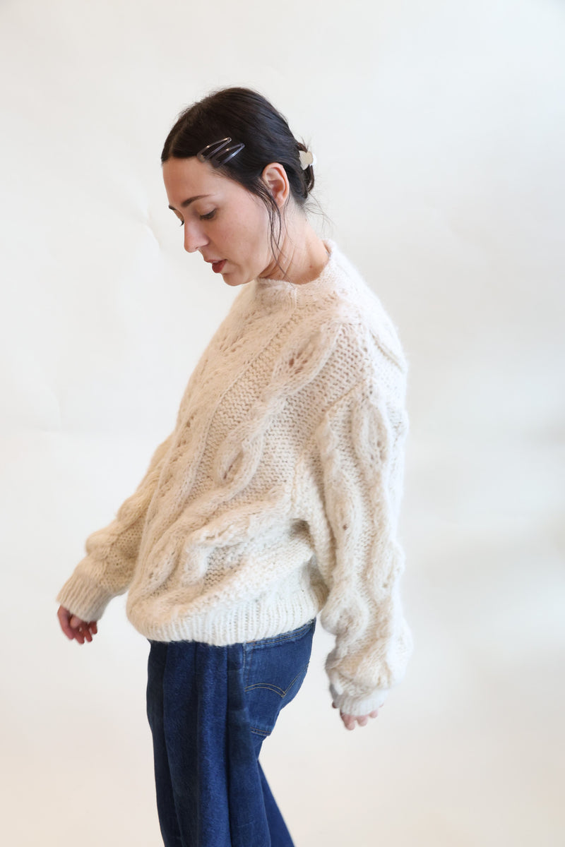 Suri Peru Hand-Knit Pullover White