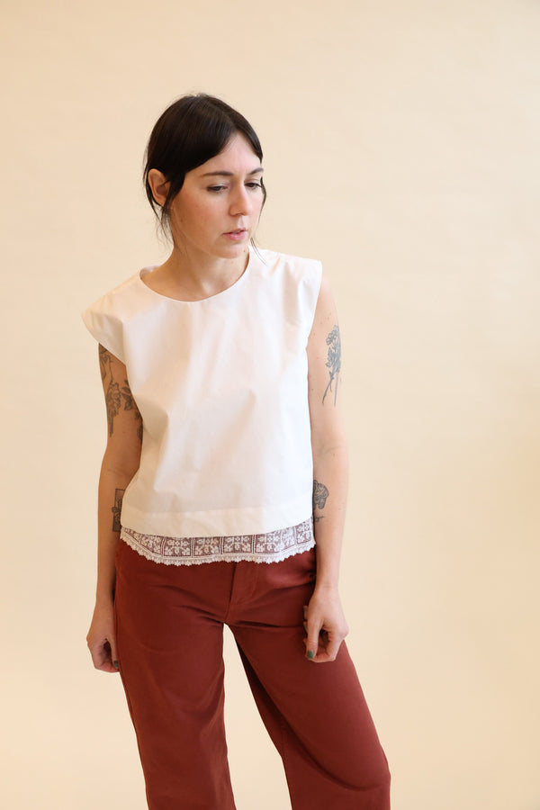 Lucy Top White Lace