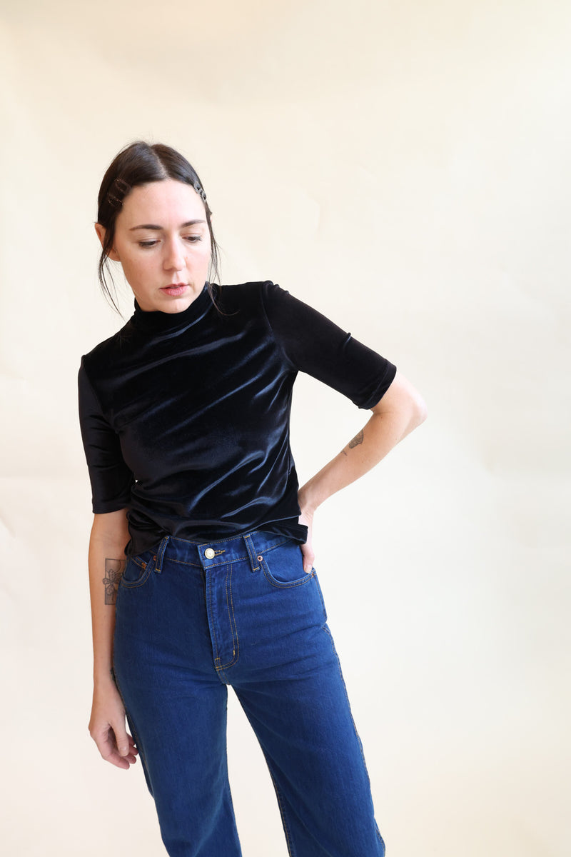 Mockneck Siren Tee Black Velvet