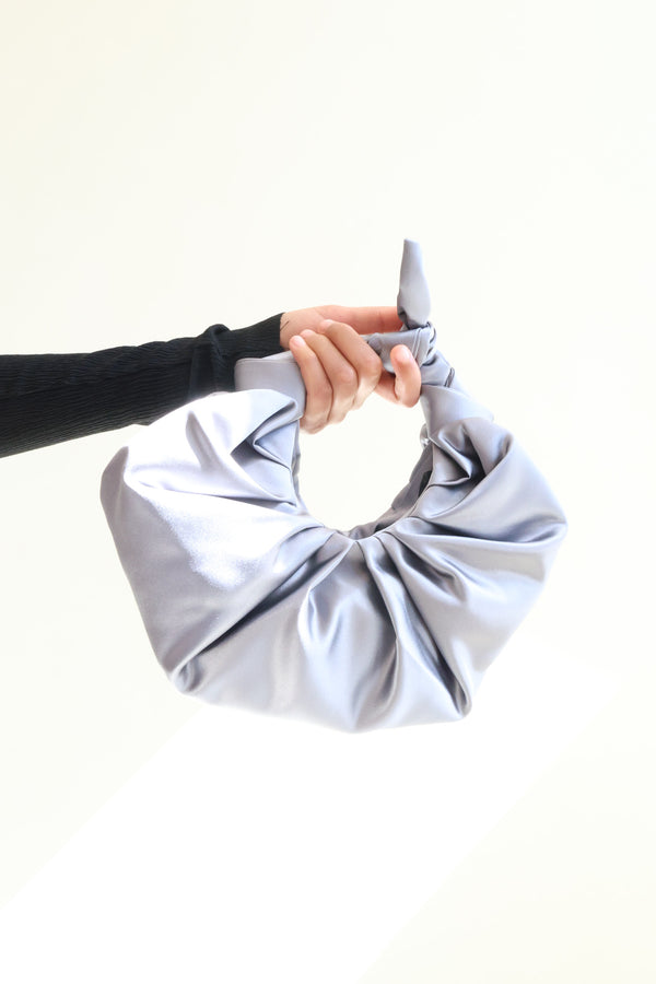 Kiku Croissant Bag Smoke Silver