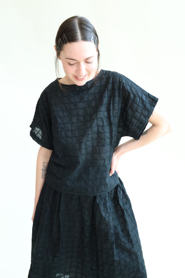 Ripple Finish Top Black