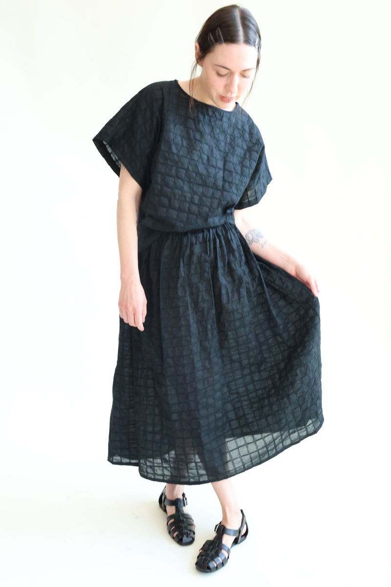 Ripple Finish Skirt Black
