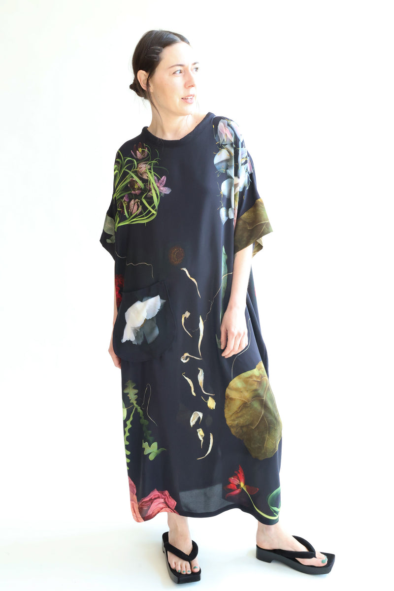 Silk Dress Print C - Big Flowers Black