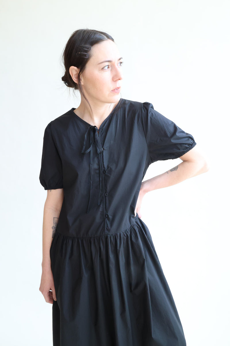 Draw Hem Dress Black