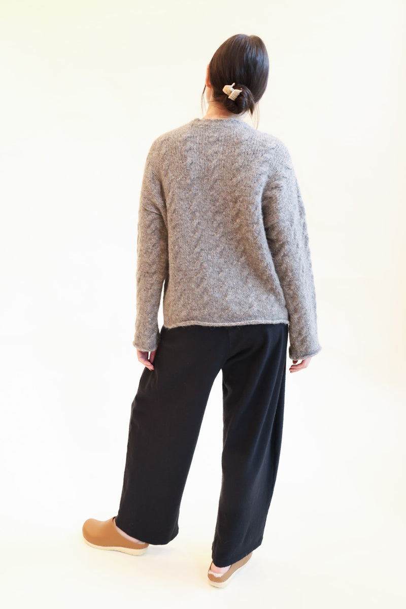 Cable Crewneck Cinder