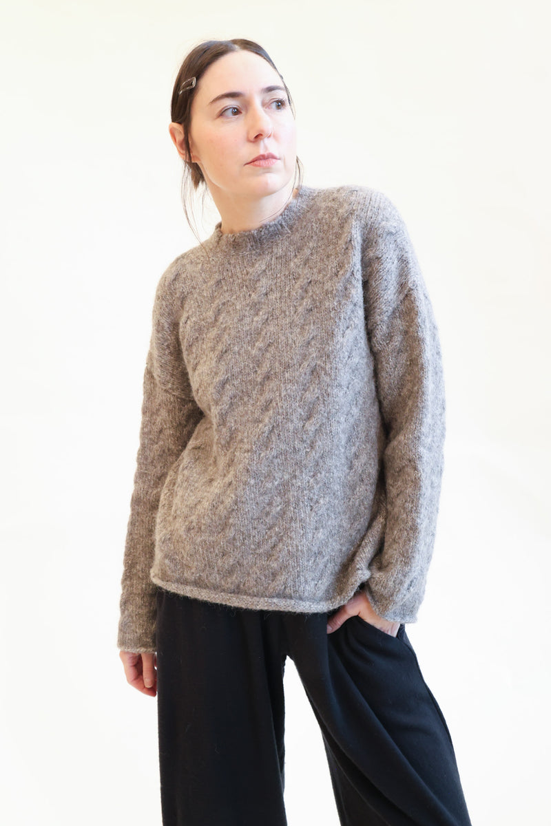 Cable Crewneck Cinder