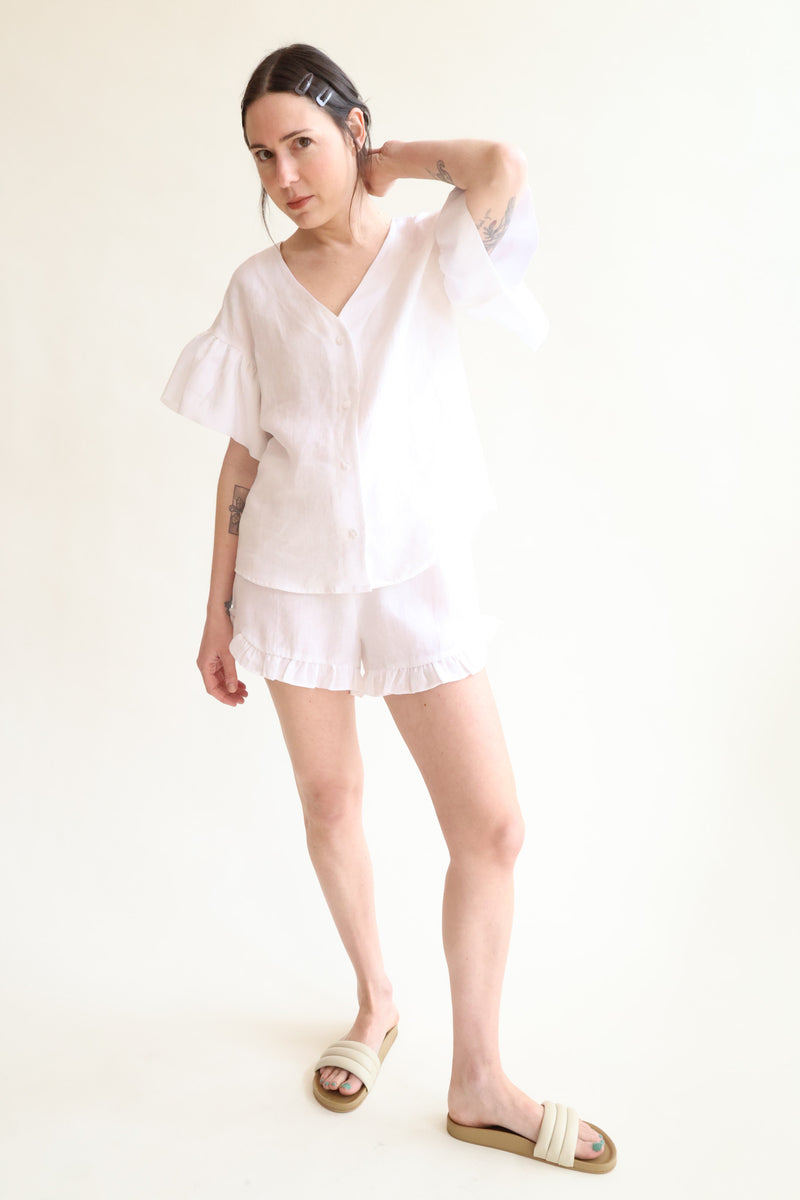 Baxter Short White