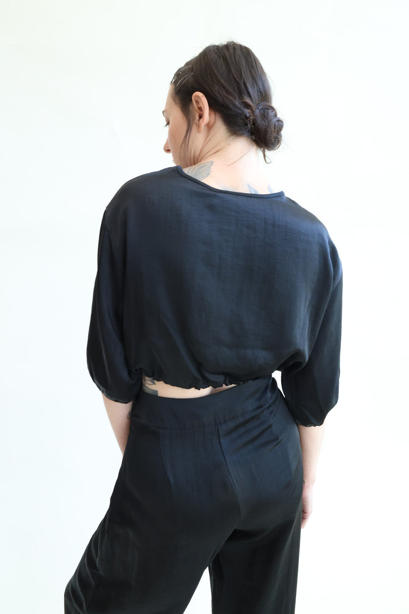 Lumen Top Black