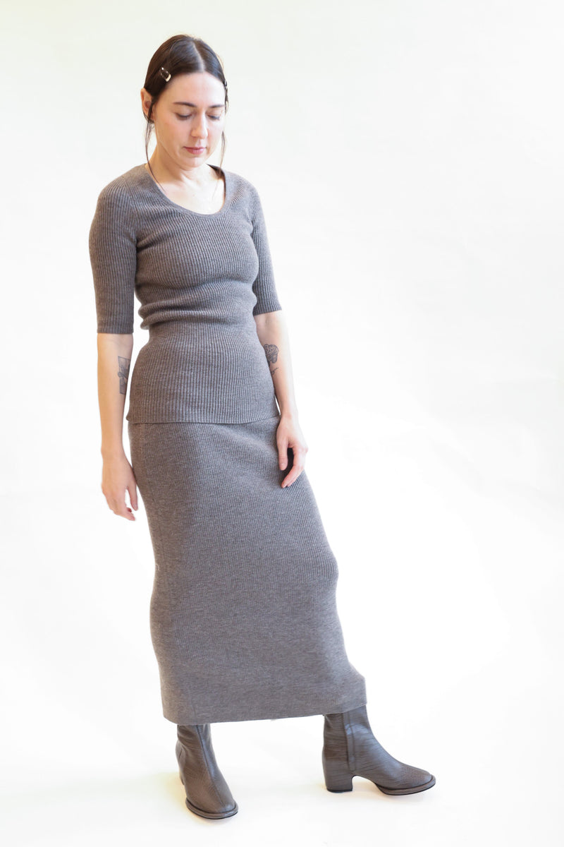 Rib Scoop Neck Cinder