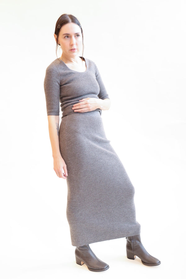 Rib Split Skirt Cinder