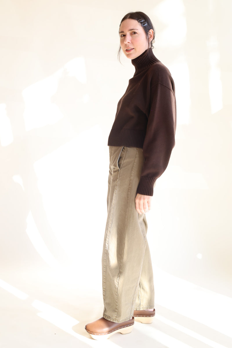 Crop Turtleneck Walnut