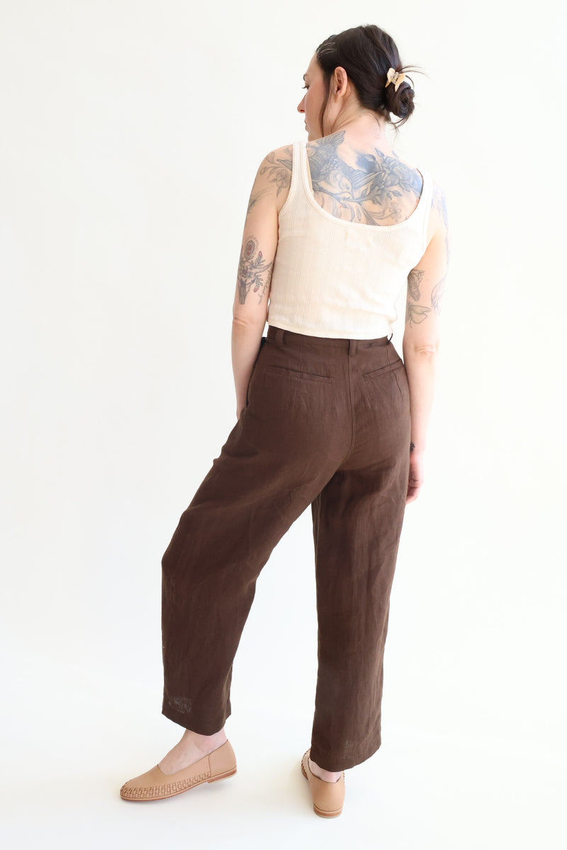 Luca Pleated Trouser Walnut