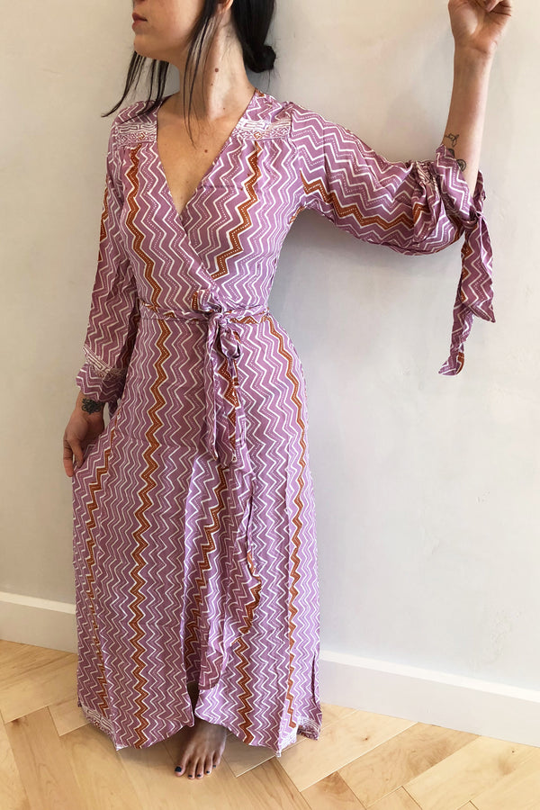 Danika Long Sleeve Dress Mauve Zig Zag