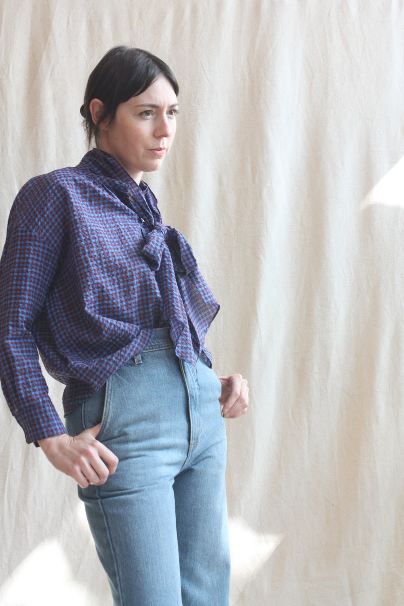 Daisy Top Cerulean Pucker Plaid