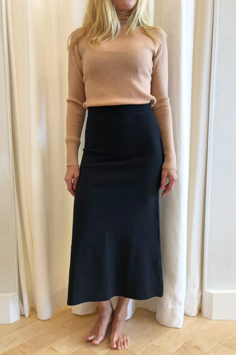 Cashmere Milano Stitch Long Skirt Black