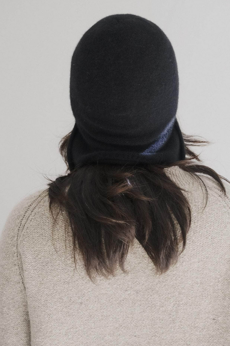 Tier Hooded Wrap Recycled Cashmere Black