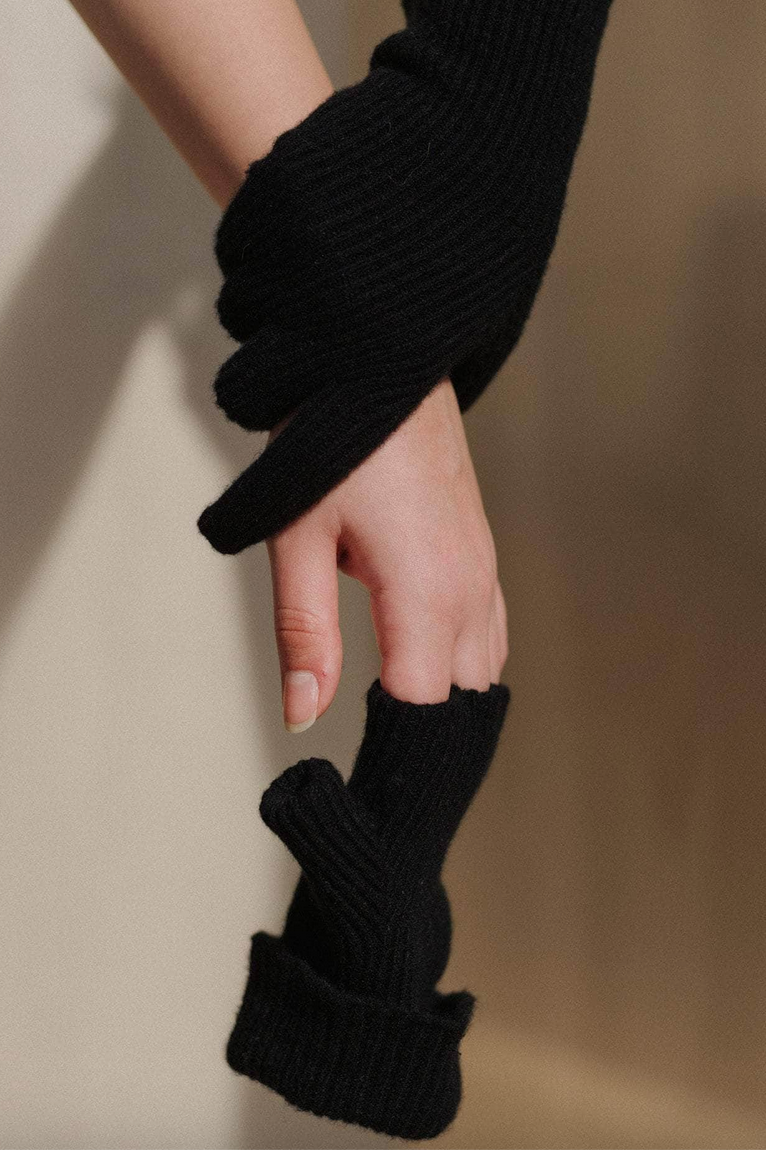 Ribbed Gloves Recycled Cashmere Rib Black