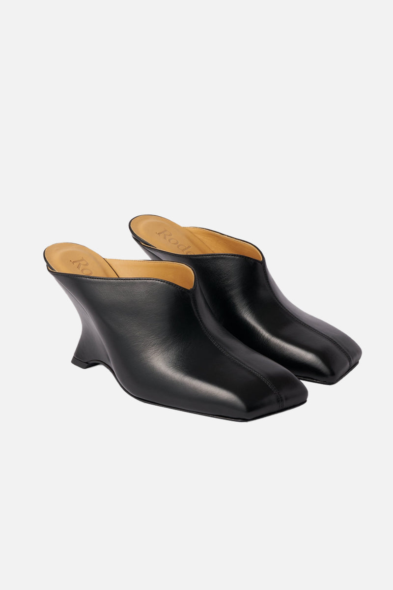Emery Wedge Black