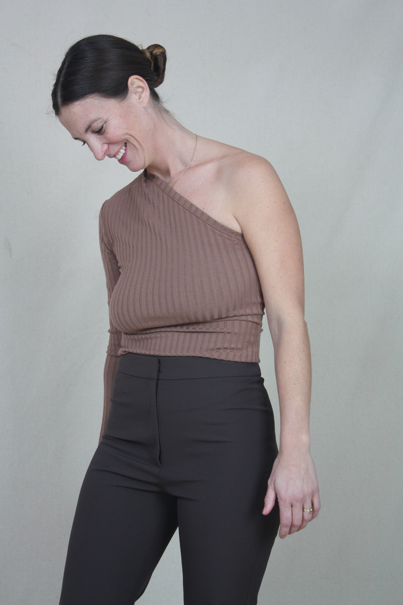 One Sleeve Top Russet